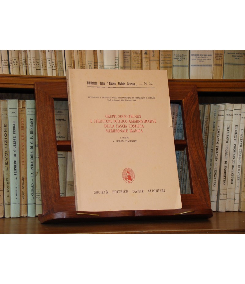 N° 37 - VALERIA FIORANI PIACENTINI N° 37 - VALERIA FIORANI PIACENTINI